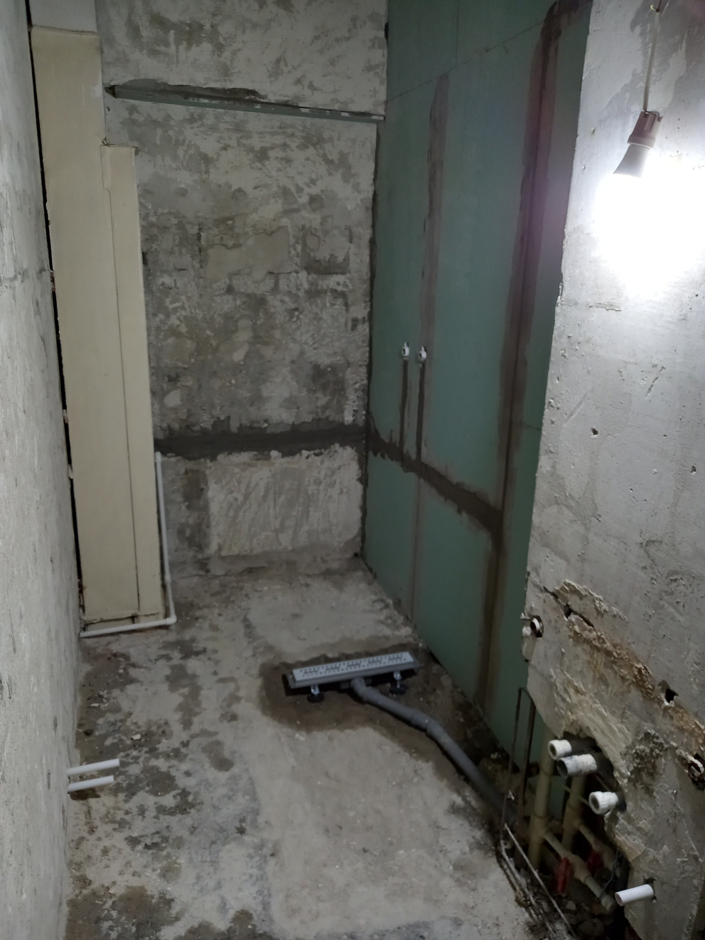 zugrav amenajari interioasa a la z